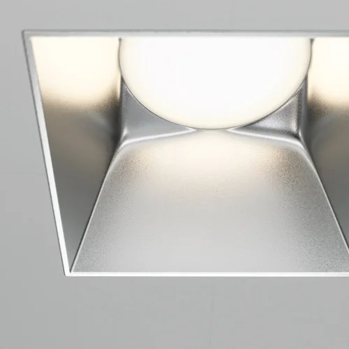 Светильник точечный Share DL051-01-GU10-SQ-WS Maytoni матовый серебро 1 лампа, основание матовое серебро в стиле современный для затирки фото 3