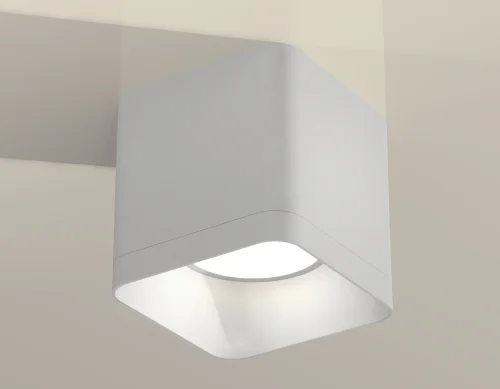 Светильник накладной XS7805001 Ambrella light белый 1 лампа, основание белое в стиле хай-тек современный квадратный фото 4