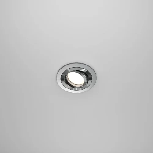 Светильник точечный Atom DL023-2-01S Maytoni серебряный 1 лампа, основание серебряное в стиле современный  фото 5