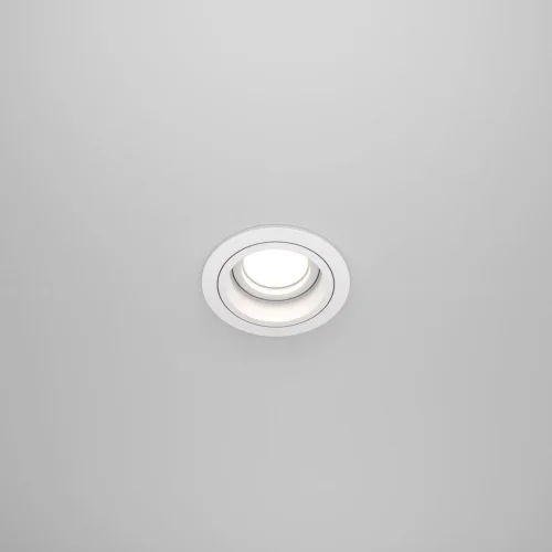 Светильник точечный Akron DL025-2-01W Maytoni белый 1 лампа, основание белое в стиле современный  фото 4