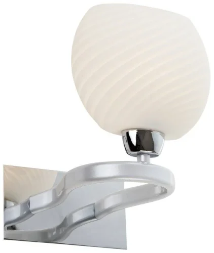 Бра  269-201-01 Velante белый на 1 лампа, основание хром в стиле современный 