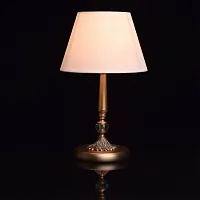 Настольная лампа Аврора 371030501 MW-Light белая 1 лампа, основание античное бронза металл в стиле классический 