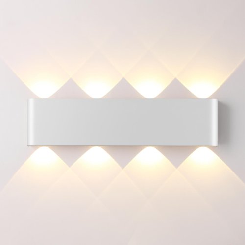 Бра Magnum 7192/8WL Odeon Light белый на 1 лампу, основание белое в стиле хай-тек фото 3