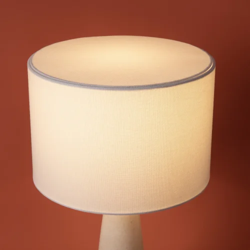 Настольная лампа MarmoLatte FR2054TL-01BS Freya белая на 1 лампу, основание белое мрамор металл в стиле классический кантри фото 10 Настольная лампа MarmoLatte FR2054TL-01BS Freya белая на 1 лампу, основание белое мрамор металл в стиле классический кантри фото 10