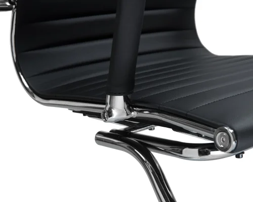 Офисное кресло для посетителей 102N-LMR CODY, цвет сиденья черный, цвет основания хромированная сталь Dobrin, чёрный/экокожа, ножки/металл/хром, размеры - ****535*600 фото 7