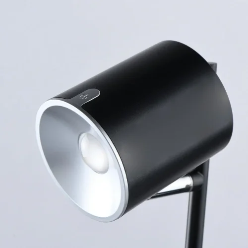 Настольная лампа LED Эдгар 408032401 DeMarkt чёрная 1 лампа, основание чёрное металл в стиле современный  фото 5