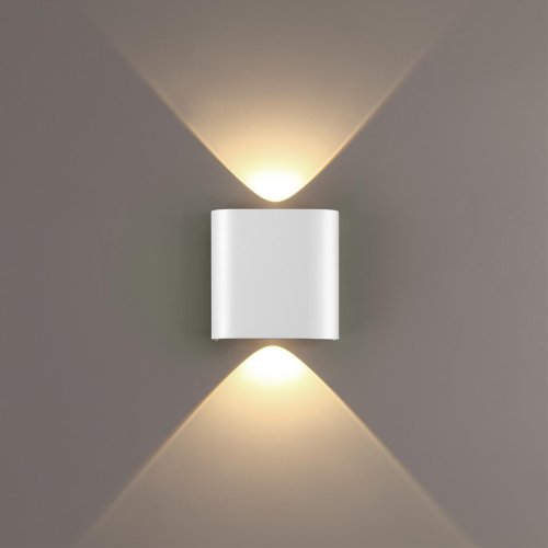 Бра Magnum 7192/2WL Odeon Light белый на 1 лампу, основание белое в стиле хай-тек 