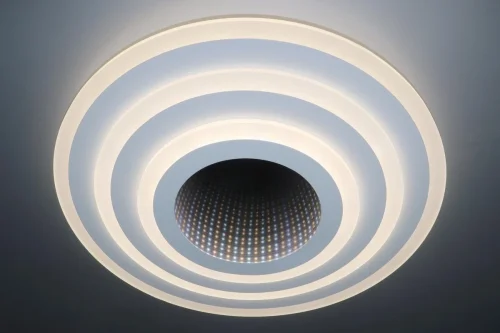 Светильник потолочный LED с пультом 81030/8C Natali Kovaltseva белый 1 лампа, основание белое в стиле хай-тек с пультом фото 8