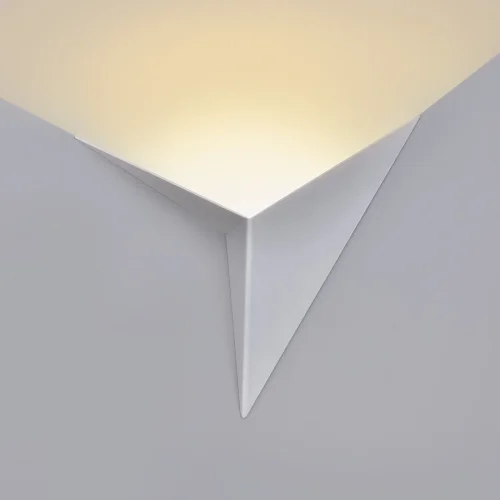 Настенный светильник VASILY AP Белый 59367-04 ImperiumLoft белый на 1 лампа, основание белое в стиле хай-тек 