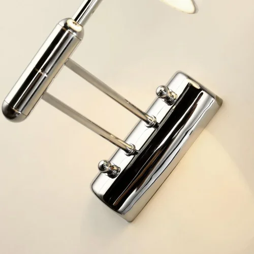 Бра Avangard 2952-1W Favourite белый на 1 лампу, основание хром в стиле современный фото 3