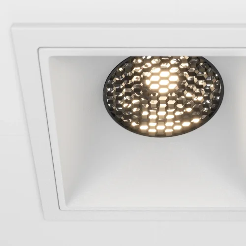 Светильник точечный Alfa LED DL043-01-15W3K-D-SQ-W Maytoni белый на 1 лампу, основание белое в стиле современный фото 10