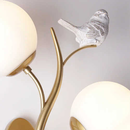 Бра Camomilla A9712AP-2SG Arte Lamp белый на 2 лампы, основание матовое золото в стиле современный флористика шар птички фото 3