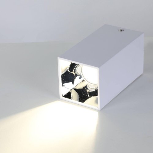Светильник накладной LED Tetrahedron 2401-1U Favourite белый 1 лампа, основание белое в стиле современный квадратный фото 2