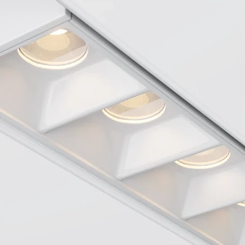 Трековый светильник LED Magnetic track system Gravity TR076-2-20W4K-W Maytoni белый для шинопроводов серии Magnetic track system Gravity белый фото 4