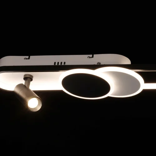 Люстра потолочная LED с пультом Драйв 377013604 DeMarkt чёрная белая на 1 лампа, основание белое чёрное в стиле хай-тек с пультом фото 3