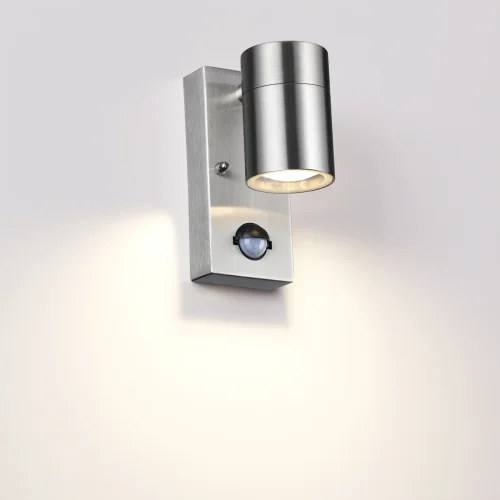 Настенный светильник с датчиком движения Motto 4388/1W Odeon Light уличный IP44 матовый хром матовый никель 1 лампа, плафон матовый никель матовый хром в стиле хай-тек GU10 фото 3