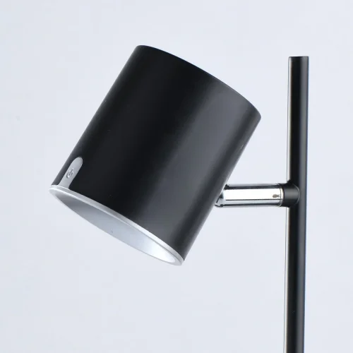 Настольная лампа LED Эдгар 408032401 DeMarkt чёрная 1 лампа, основание чёрное металл в стиле современный  фото 3