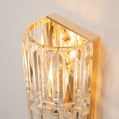 Бра Facet MOD094WL-01G Maytoni прозрачный на 1 лампу, основание золотое в стиле классический фото 4 Бра Facet MOD094WL-01G Maytoni прозрачный на 1 лампу, основание золотое в стиле классический фото 4