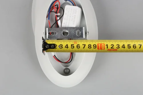 Бра LED Comerio OML-01901-14 Omnilux белый на 1 лампу, основание белое в стиле современный хай-тек кольца фото 6