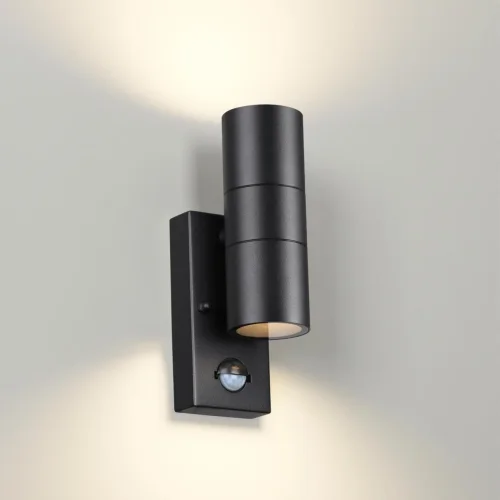 Настенный светильник уличный с датчиком движения Motto 4389/2W Odeon Light уличный IP44 чёрный на 1 лампу, плафон чёрный в стиле хай-тек GU10 фото 2