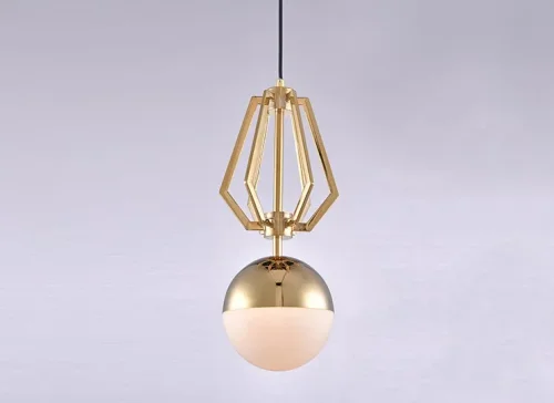 Светильник подвесной Magic Circus D17 208598-22 ImperiumLoft белый на 1 лампу, основание золотое в стиле скандинавский  Светильник подвесной Magic Circus D17 208598-22 ImperiumLoft белый на 1 лампу, основание золотое в стиле скандинавский