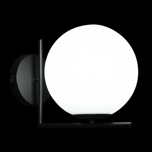 Бра Icl 2579-W LOFT IT белый на 1 лампа, основание чёрное в стиле современный  фото 5