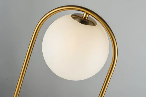 Настольная лампа Candiolo H 4.1.T1 B Arti Lampadari белая 1 лампа, основание золотое металл в стиле современный  фото 2