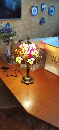 Настольная лампа Тиффани 881-804-01 Velante разноцветная 1 лампа, основание бронзовое коричневое металл в стиле тиффани виноград цветы фото 7