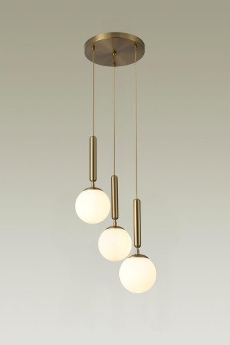 Светильник подвесной Host V2851-3P Moderli белый 3 лампы, основание золотое в стиле современный каскад шар фото 2