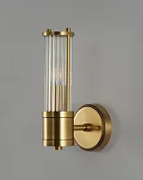 Бра Brass V11020-1W Moderli прозрачный на 1 лампу, основание золотое латунь в стиле современный американский 