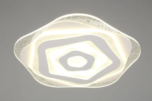 Люстра потолочная LED Arzano OML-08417-140 Omnilux прозрачная на 1 лампа, основание белое в стиле хай-тек квадраты фото 2