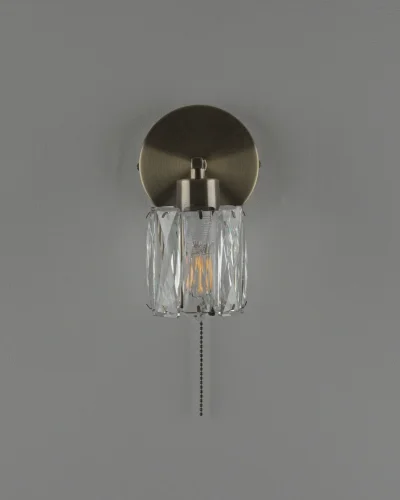 Бра с выключателем Prismique V11710-1W Moderli прозрачный на 1 лампу, основание латунь в стиле современный фото 6 Бра с выключателем Prismique V11710-1W Moderli прозрачный на 1 лампу, основание латунь в стиле современный фото 6