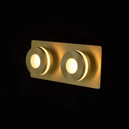 Бра LED Пунктум 549020502 DeMarkt золотой матовый золото на 2 лампы, основание матовое золото в стиле хай-тек  фото 2