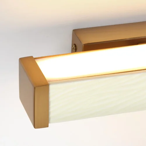 Бра Riviera 5450/10WL Odeon Light белый на 1 лампу, основание латунь в стиле классический современный фото 5 Бра Riviera 5450/10WL Odeon Light белый на 1 лампу, основание латунь в стиле классический современный фото 5