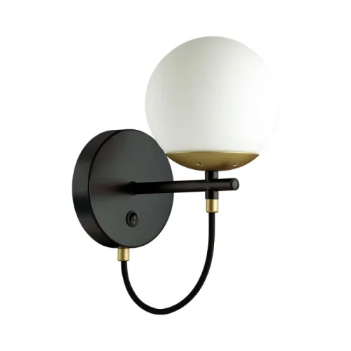 Бра с выключателем Moderni 5212/1W Lumion белый на 1 лампа, основание чёрное в стиле современный 