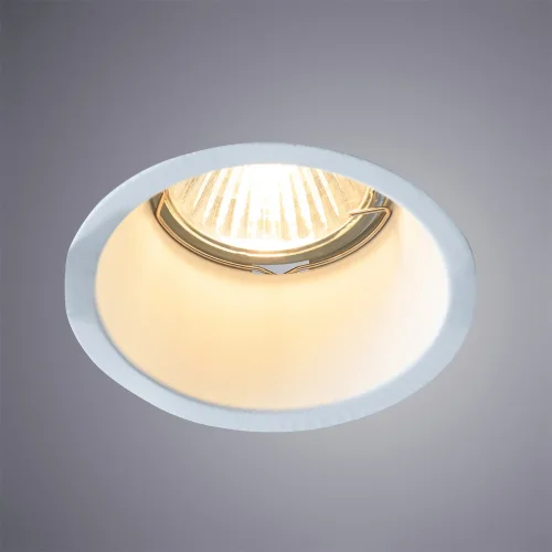 Светильник точечный Grus A6667PL-1WH Arte Lamp белый 1 лампа, основание белое в стиле современный  фото 2