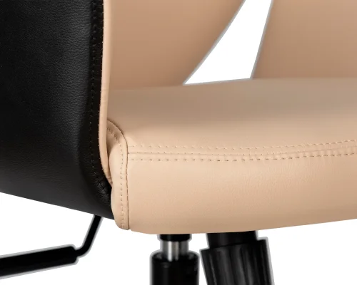Офисное кресло для руководителя 127B-LMR MAXWELL, цвет кремово-черный Dobrin, кремовый чёрный/экокожа, ножки/металл/чёрный, размеры - 1000*1100***640*610 фото 8
