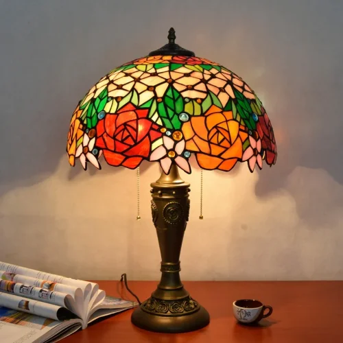 Настольная лампа Тиффани Rose OFT889 Tiffany Lighting разноцветная оранжевая красная зелёная 2 лампы, основание коричневое полимер в стиле тиффани цветы фото 7