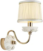Бра Rosabella WE377.01.301 Wertmark белый 1 лампа, основание золотое в стиле классический 
