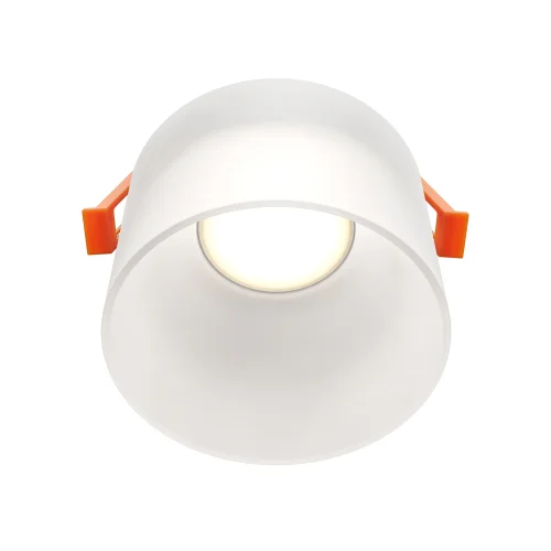 Светильник точечный Glasera DL047-01W Maytoni белый 1 лампа, основание белое в стиле хай-тек современный 