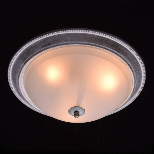Люстра потолочная Ариадна 450013603 MW-Light белая на 3 лампы, основание белое в стиле классика 