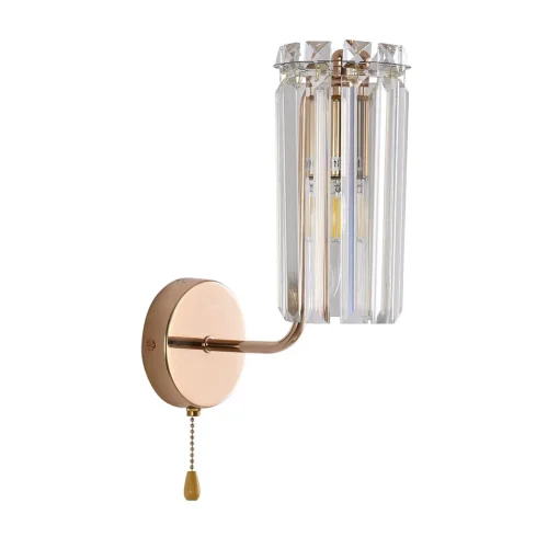 Бра с выключателем Favla 8347/1W Lumion прозрачный на 1 лампу, основание золотое в стиле классический  Бра с выключателем Favla 8347/1W Lumion прозрачный на 1 лампу, основание золотое в стиле классический