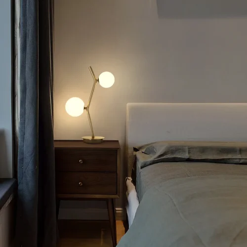 Настольная лампа MATHIA TAB 212693-23 ImperiumLoft белая на 2 лампы, основание латунь металл в стиле современный фото 5 Настольная лампа MATHIA TAB 212693-23 ImperiumLoft белая на 2 лампы, основание латунь металл в стиле современный фото 5