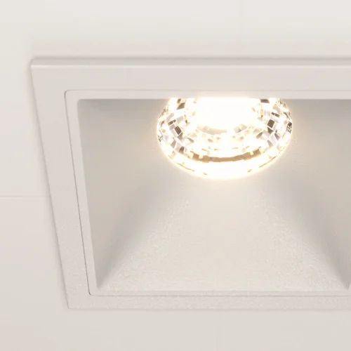 Светильник точечный Alfa LED DL043-01-10W3K-D-SQ-W Maytoni белый на 1 лампу, основание белое в стиле современный фото 14