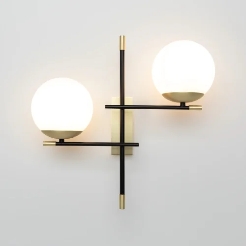 Бра Nostalgia MOD050WL-02G Maytoni белый на 2 лампы, основание матовое золото в стиле современный фото 7 Бра Nostalgia MOD050WL-02G Maytoni белый на 2 лампы, основание матовое золото в стиле современный фото 7