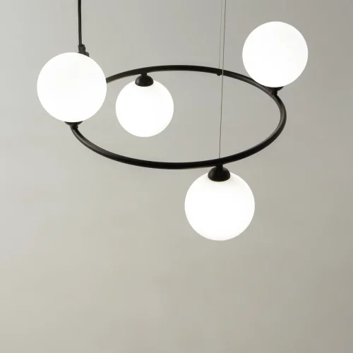 Люстра подвесная Ring MOD013PL-04B Maytoni белая на 4 лампы, основание чёрное в стиле современный шар фото 5