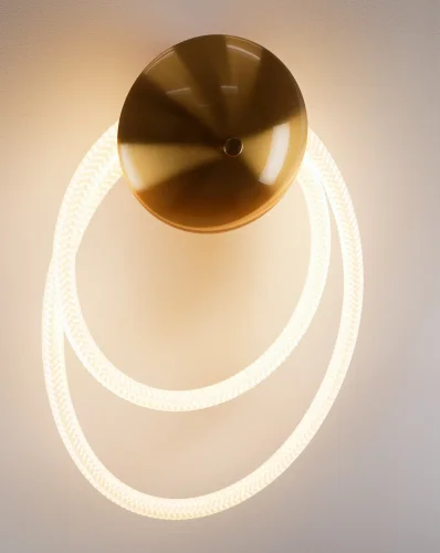 Бра LED True V10682-WL Moderli белый на 1 лампа, основание золотое в стиле современный хай-тек  фото 3