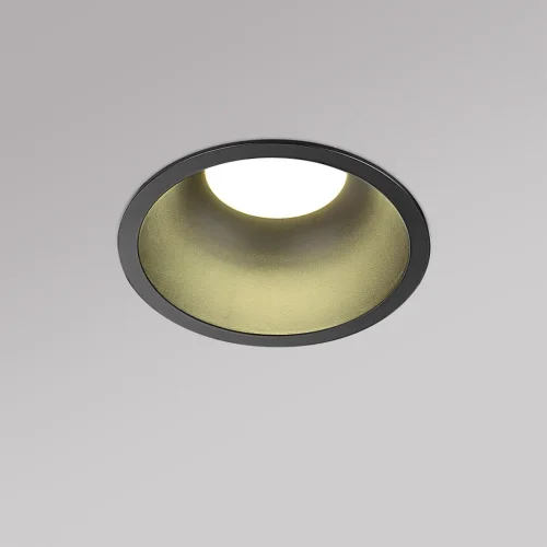 Светильник точечный Solis 359860 Novotech чёрный на 1 лампу, основание чёрное в стиле хай-тек круглый фото 6