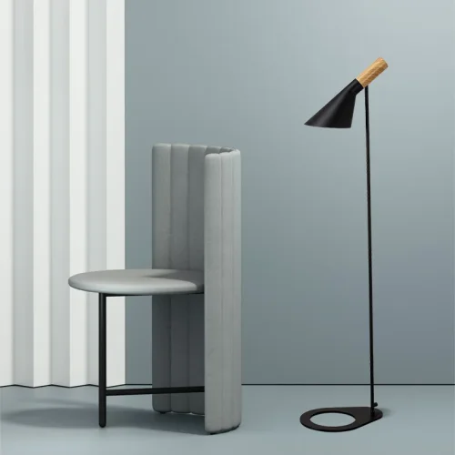 Торшер AJ Floor by Arne Jacobsen for Louis Poulsen 101782-26 ImperiumLoft чёрный на 1 лампу, основание чёрное в стиле современный фото 10