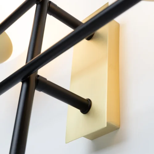 Бра Nostalgia MOD048WL-02G Maytoni белый на 2 лампы, основание матовое золото в стиле современный фото 11